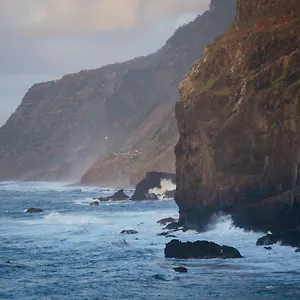 Casas Mare , Ponta Delgada, Madeira Holiday home